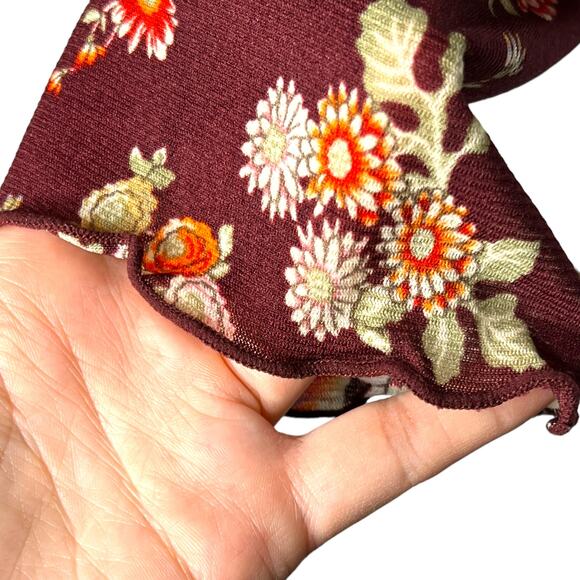 Old Navy MEDIUM Maroon Floral Empire Waist V-Neck Bust Detail Blouse Top - Picture 10 of 16